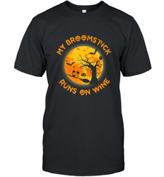 My Broomstick Runs On Wine Funny Halloween Costume Witch Men's T-Shirt