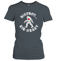 Bigfoot Heart Valentine's Day Lover Art Graphics Great Gift Women's T-Shirt Women's T-Shirt - HHHstores