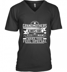 Grandmothers always have time to talk and make you feel special 01 Men's V-Neck