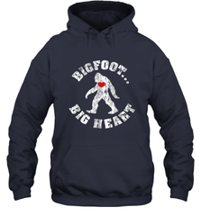 Bigfoot Heart Valentine's Day Lover Art Graphics Great Gift Hooded Sweatshirt Hooded Sweatshirt - HHHstores