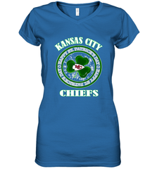 NFL Kansas City Chiefs Logo Happy St Patrick's Day Women's V-Neck T-Shirt Women's V-Neck T-Shirt - HHHstores